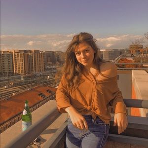 Meet your Posher, Allison